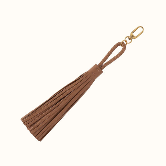 Ziggy Tassel In Pebbled Leather - Timber Brown